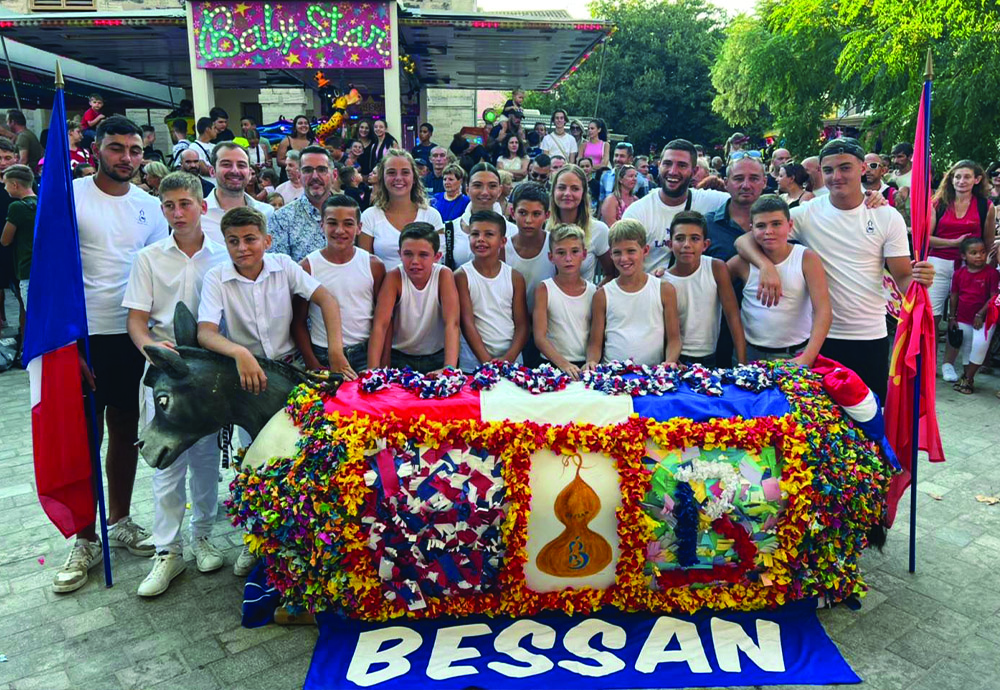 TRADITIONS : LA PRÉSENCE TOUJOURS VIVE DU PETIT ÂNE