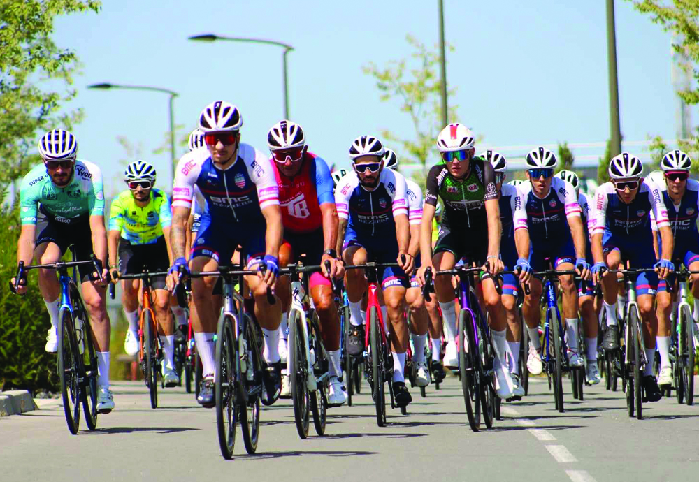 SUCCÈS DU 2E CRITERIUM CYCLISTE DE BESSAN À HÉLIOPÔLE